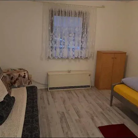 Apartamento Monteurhaus Rotter